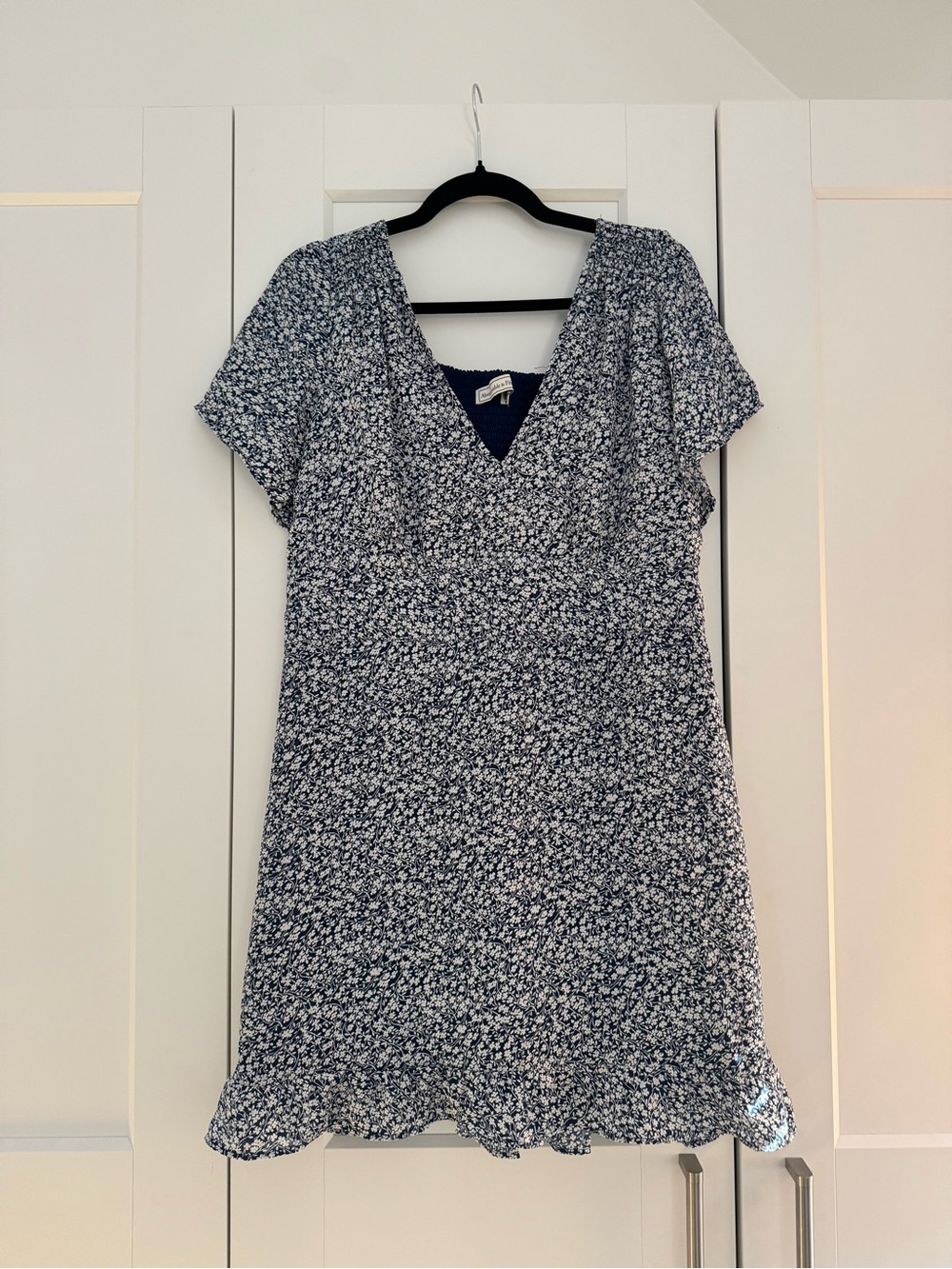 Abercrombie & Fitch Navy and White Floral Mini Dress